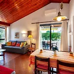 Lotus 2- By Interhome
