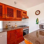 Lotus 2- By Interhome Сasa de vacaciones