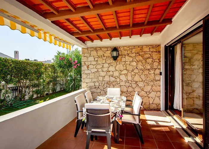 Lotus 2- By Interhome 펜션 알부페이라