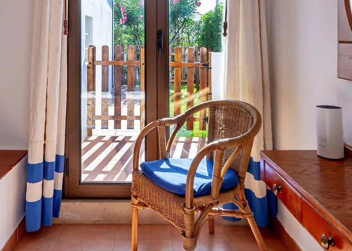 Lotus 2- By Interhome * 알부페이라